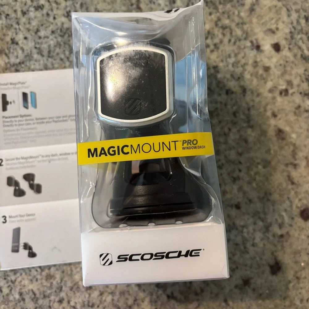 Scosche MagicMount Pro Phone Holder